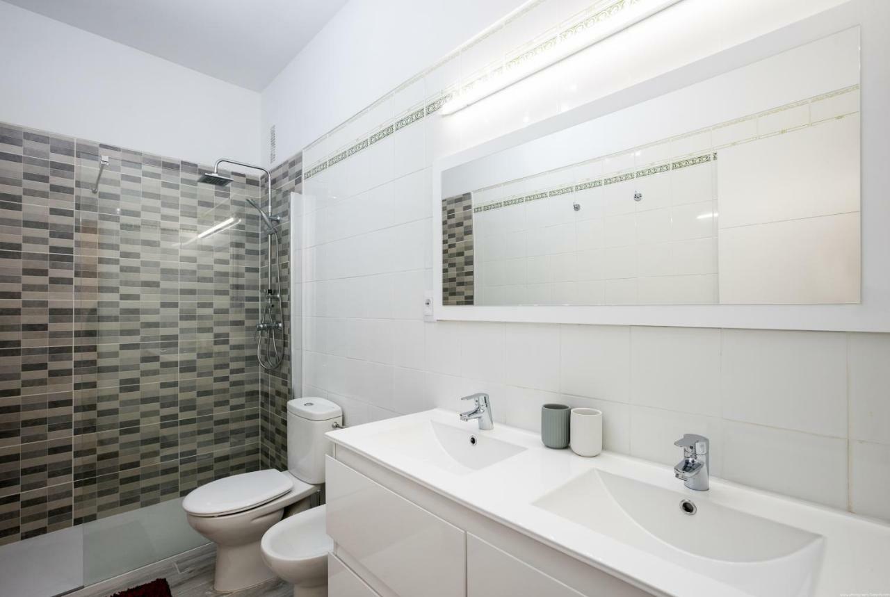 Spacious & Stylish Apartment Los Cristianos Los Cristianos  Exteriör bild